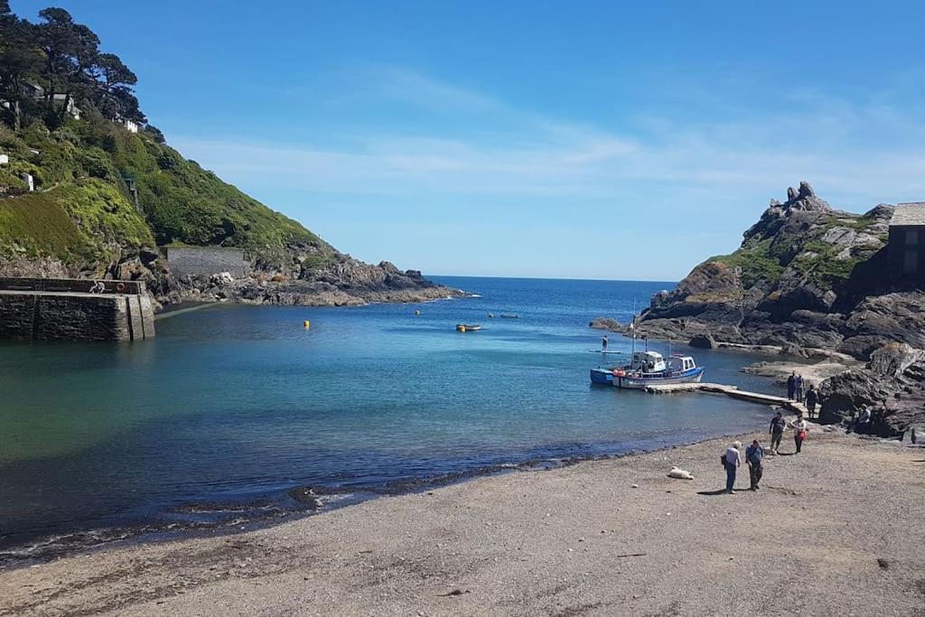 Bijou Coastal Apartment In Polperro With Hot Tub Onsite Parking Downhill Walk To Village Екстер'єр фото