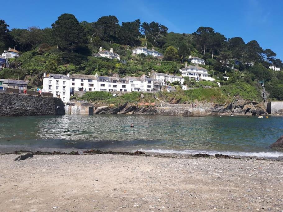 Bijou Coastal Apartment In Polperro With Hot Tub Onsite Parking Downhill Walk To Village Екстер'єр фото